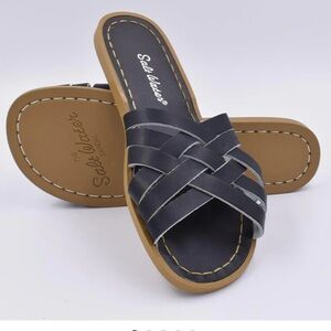 NEW Salt Water Sandals by Hoy Black Leather Slide Sandals Women’s Size 11